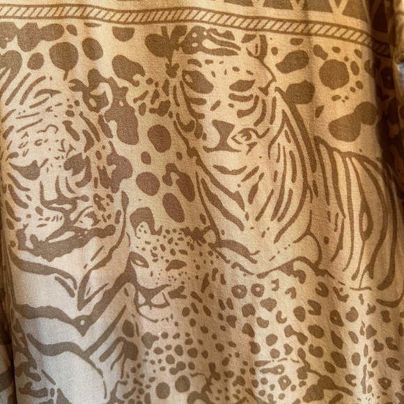 Tan Maxi Sundress with V-neck and Bishop Sleeves - Picture 6 of 11